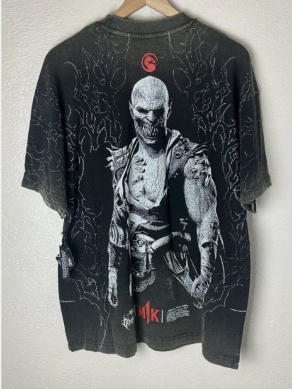 Civil Regime Mortal Kombat Baraka Graphic Tee Size L Oversized Fits XL NWT Rare
